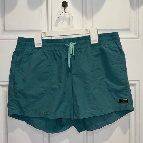L.L. BEAN women’s shorts size small - Picture 1 of 4